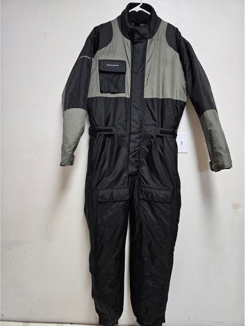 Firstgear Performance Mortorcycle Coveralls Riding Suit Medium Black Insulated